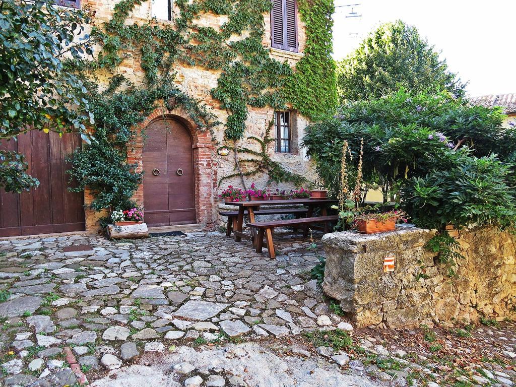 Casa Del Capitano Rocca D'Orcia Apartamento Castiglione dʼOrcia Quarto foto